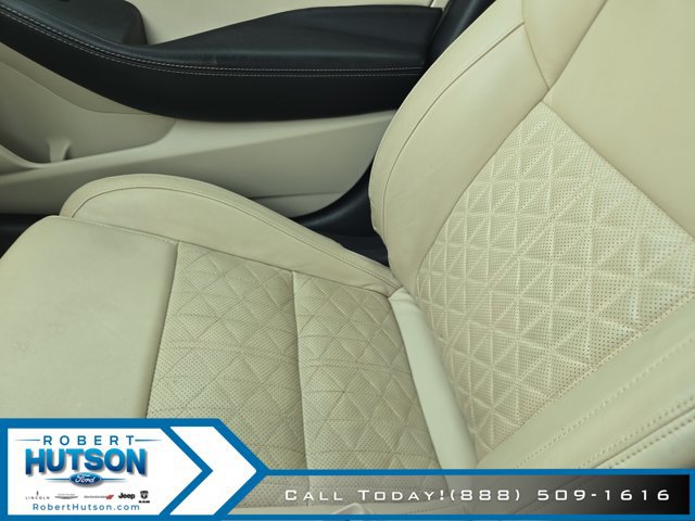 Used 2017 Nissan Maxima Platinum FWD image 26