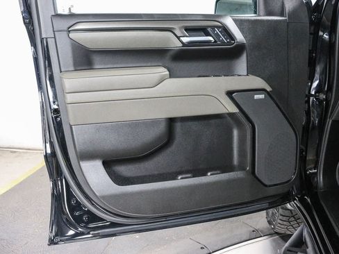 Used 2025 Chevrolet Silverado 1500 ZR2 w/ Technology Package AWD/4WD image 22
