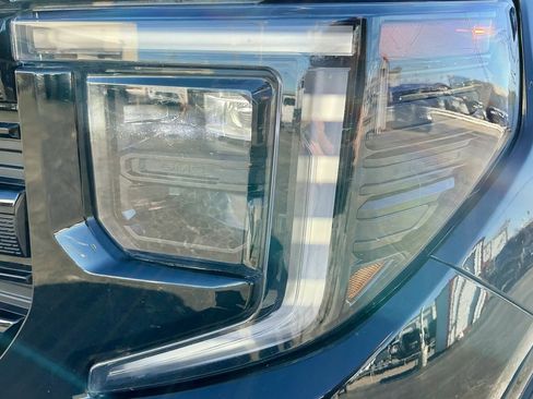 Used 2024 GMC Sierra 1500 Elevation w/ Elevation Premium Package image 10