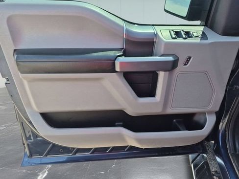Used 2018 Ford F150 XLT w/ Equipment Group 302A Luxury AWD/4WD image 14