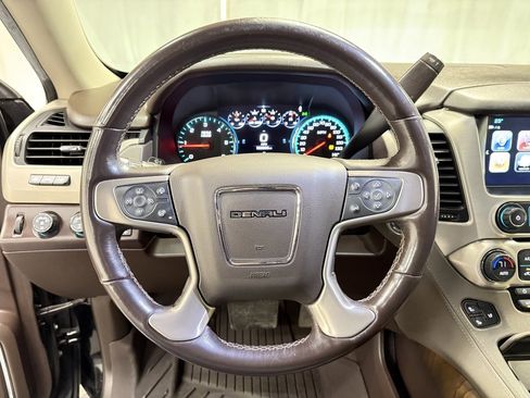 Used 2019 GMC Yukon Denali image 29