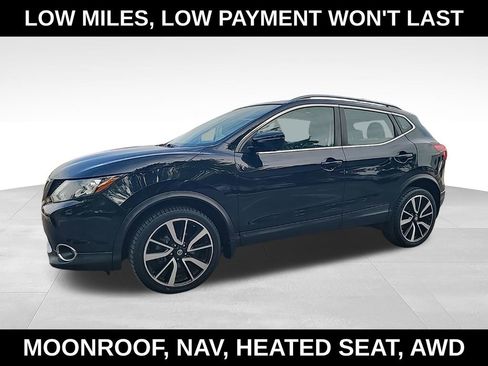 Used 2018 Nissan Rogue Sport SL w/ SL Premium Package AWD/4WD image 2