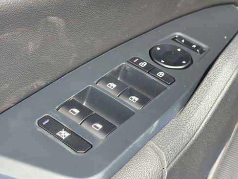 New 2026 Kia Sportage EX FWD image 15