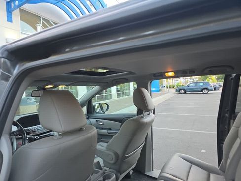 Used 2017 Honda Odyssey EX-L image 10