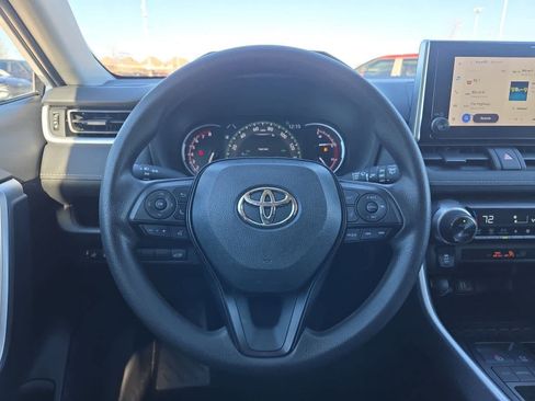 Used 2023 Toyota RAV4 XLE image 23