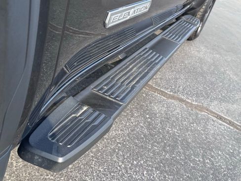 Used 2023 GMC Sierra 1500 Elevation w/ LPO, Elevation Black Package image 36