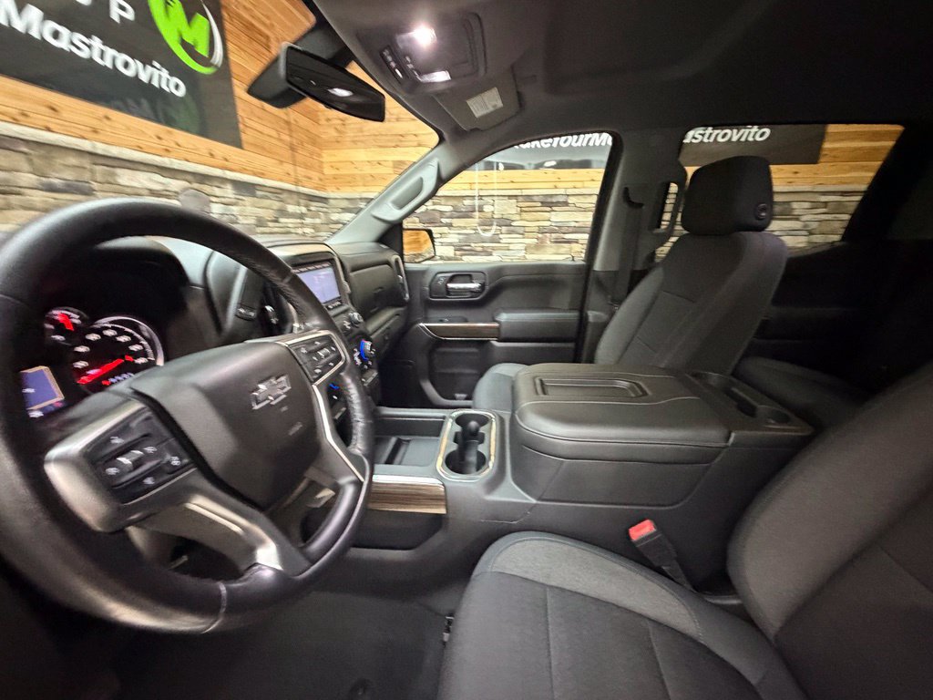 Used 2019 Chevrolet Silverado 1500 RST w/ All-Star Edition AWD/4WD image 17
