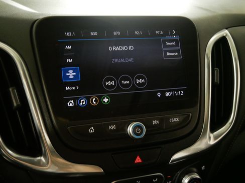 Used 2021 Chevrolet Equinox Premier AWD/4WD image 22