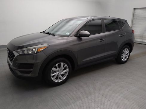 Used 2020 Hyundai Tucson SE AWD/4WD image 2