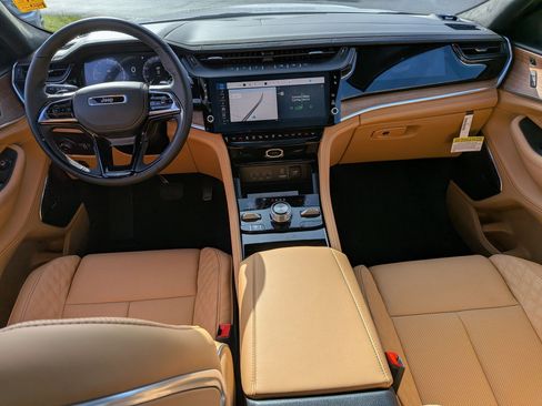 New 2026 Jeep Grand Cherokee Summit AWD/4WD image 26