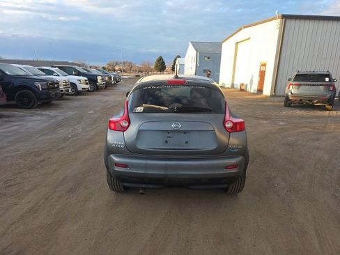 Used 2012 Nissan Juke SV image 6