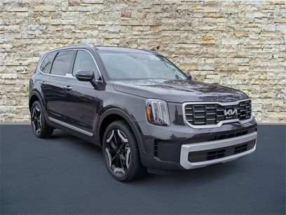 New 2025 Kia Telluride S