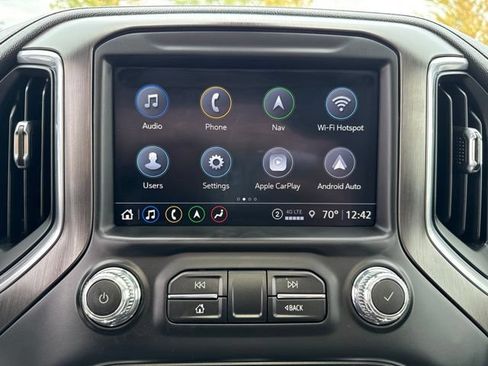 Used 2021 GMC Sierra 2500 AT4 w/ AT4 Premium Plus Package AWD/4WD image 15