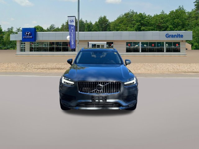Used 2020 Volvo XC90 T6 Momentum AWD/4WD image 3