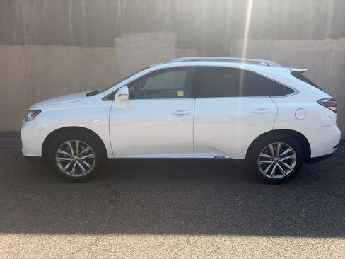Used 2015 Lexus RX 450h AWD image 7