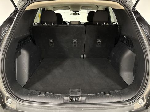 Used 2020 Ford Escape SE image 23