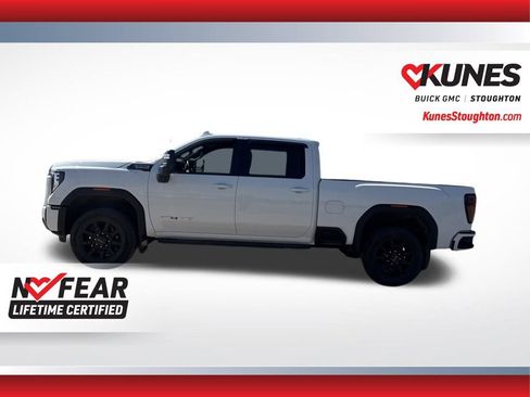 Used 2025 GMC Sierra 2500 AT4 AWD/4WD image 8