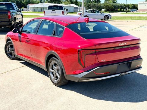 Used 2025 Kia K4 FWD image 5
