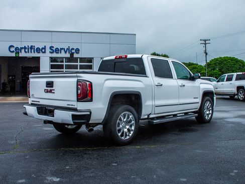 Used 2018 GMC Sierra 1500 Denali image 9