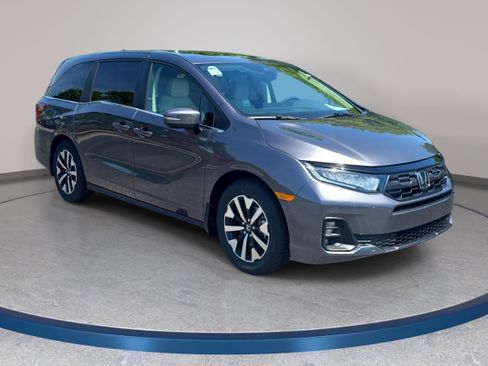 New 2026 Honda Odyssey EX-L image 3