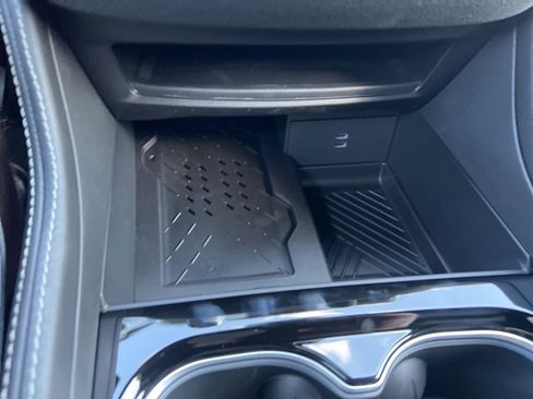 New 2026 Chrysler Pacifica Limited w/ S Appearance Package image 25