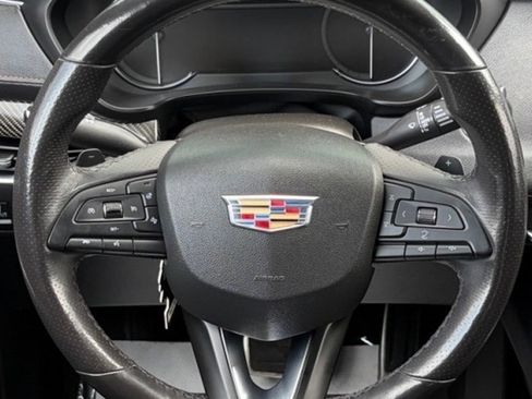 Used 2019 Cadillac XT4 Sport w/ Cold Weather Package AWD/4WD image 18