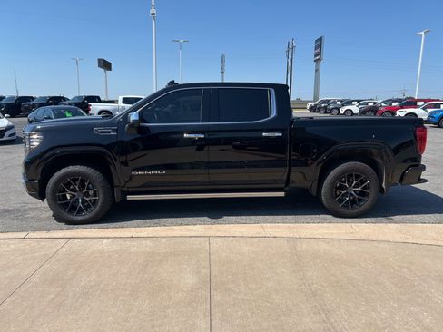 Used 2025 GMC Sierra 1500 Denali Ultimate AWD/4WD image 6