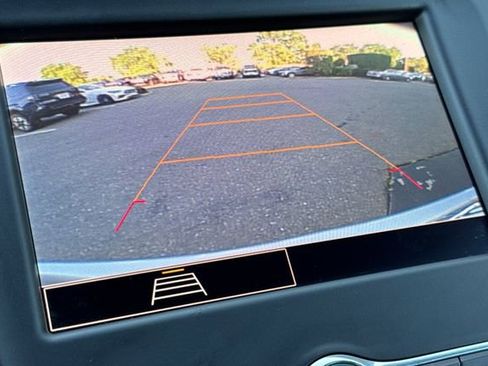 Used 2024 Chevrolet Equinox LT image 27