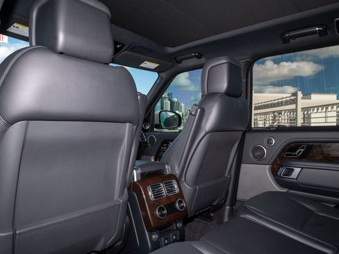 Used 2022 Land Rover Range Rover Westminster Edition image 24