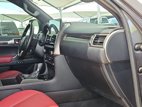 Used 2022 Lexus GX 460 Premium w/ Premium Package AWD/4WD image 18
