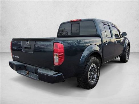Used 2016 Nissan Frontier Desert Runner image 5