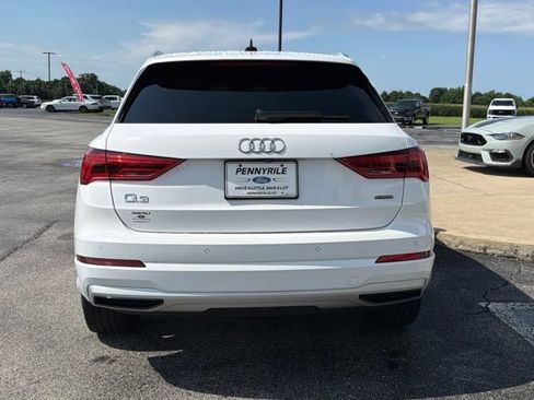 Used 2020 Audi Q3 2.0T Premium w/ Convenience Package AWD/4WD image 6