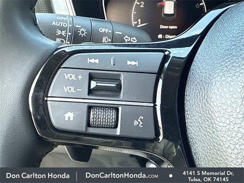 Used 2025 Honda Pilot EX-L image 25