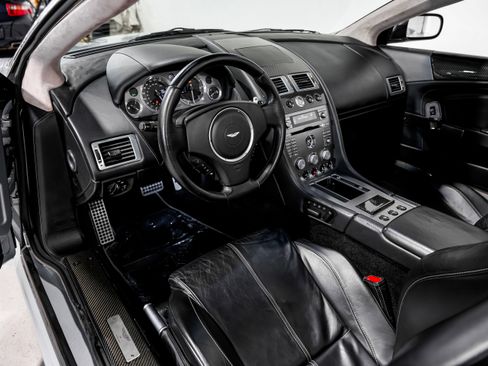 Used 2007 Aston Martin DB9 Volante image 9