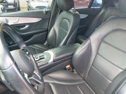 Used 2019 Mercedes-Benz C 300 4MATIC Sedan image 16