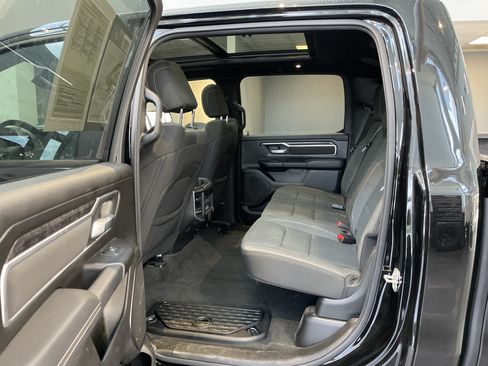 Used 2023 RAM 1500 Big Horn AWD/4WD image 34