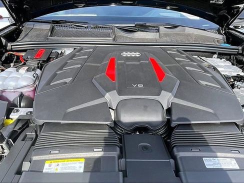 New 2026 Audi SQ8 Prestige image 5