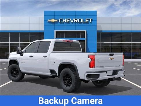 New 2026 Chevrolet Silverado 2500 ZR2 AWD/4WD image 3