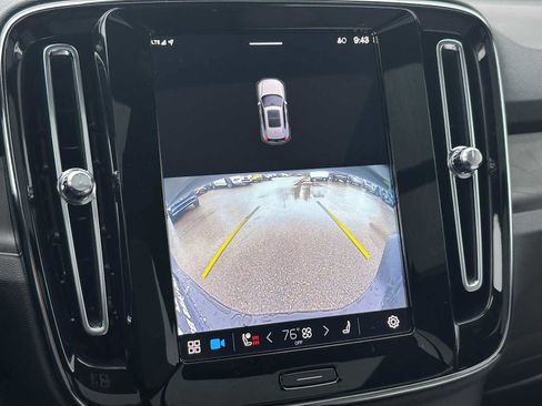 Certified 2023 Volvo XC40 Recharge Ultimate image 26