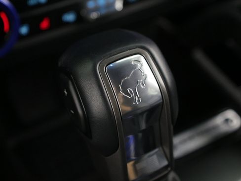 Used 2024 Ford Bronco Outer Banks AWD/4WD image 32