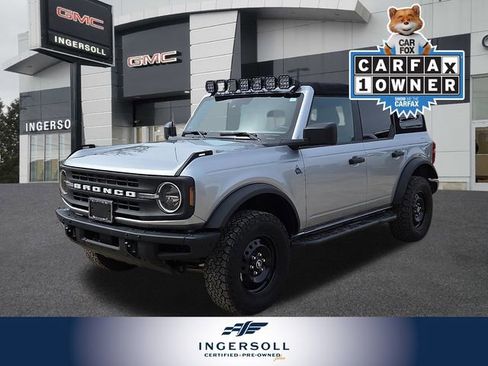 Used 2022 Ford Bronco Black Diamond image 4