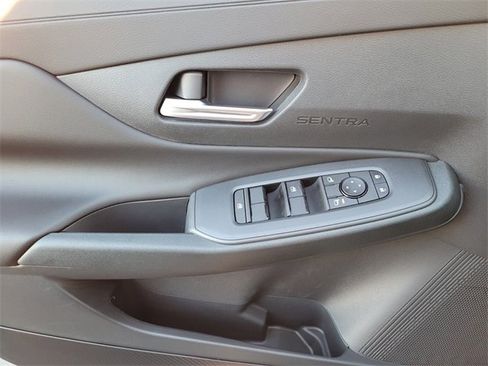 New 2026 Nissan Sentra SV w/ SV Convenience Package image 18