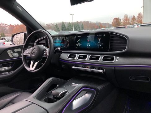 Used 2022 Mercedes-Benz GLE 350 4MATIC w/ Premium Package image 12