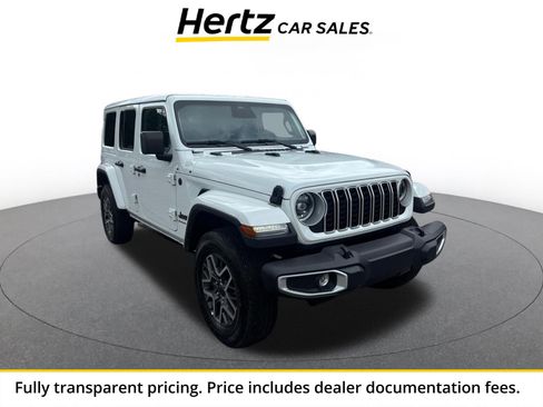 Used 2025 Jeep Wrangler Unlimited Sahara AWD/4WD image 1