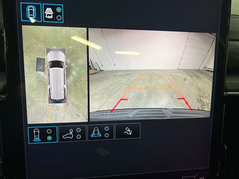 New 2026 GMC Yukon XL Elevation w/ Elevation Premium Package image 25