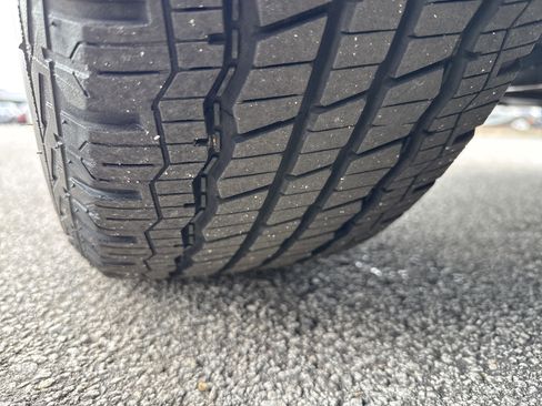 Used 2020 GMC Terrain SLE image 12