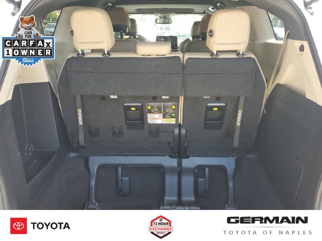 Used 2024 Toyota Sienna Limited FWD image 24