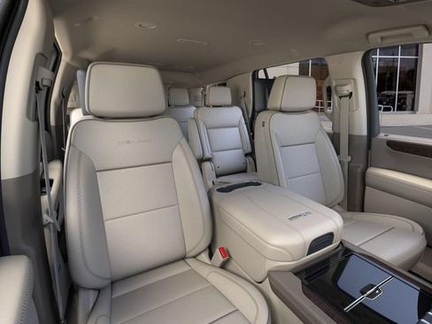 New 2026 GMC Yukon Denali w/ Advanced Technology Package AWD/4WD image 16