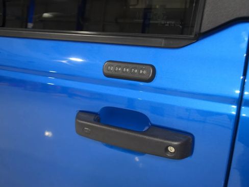 Used 2021 Ford Bronco Badlands AWD/4WD image 11