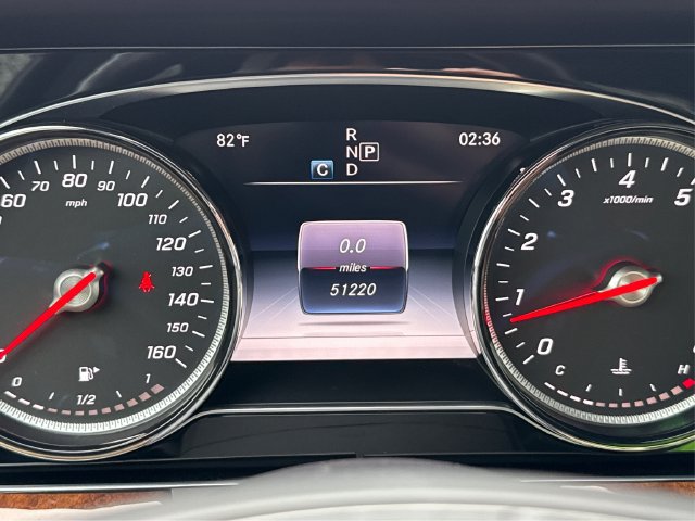 Used 2018 Mercedes-Benz E 300 4MATIC image 16
